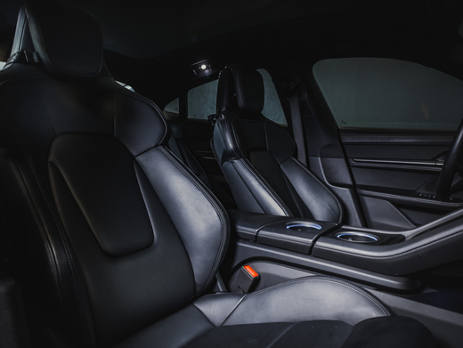 Porsche Taycan vaihtoauto