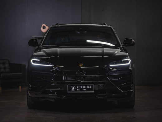 Lamborghini Urus vaihtoauto