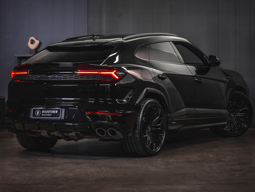 Lamborghini Urus vaihtoauto