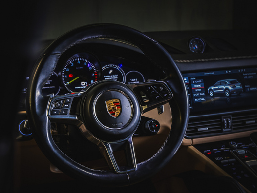 Porsche Cayenne vaihtoauto