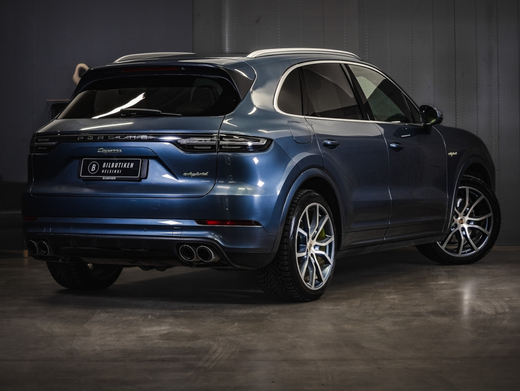 Porsche Cayenne vaihtoauto