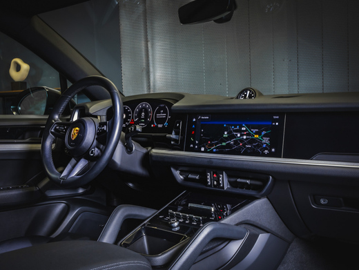 Porsche Cayenne vaihtoauto