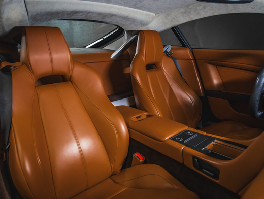 Aston Martin Vantage vaihtoauto
