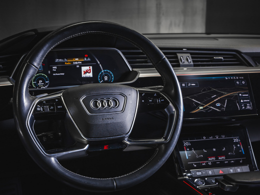 Audi e-tron vaihtoauto