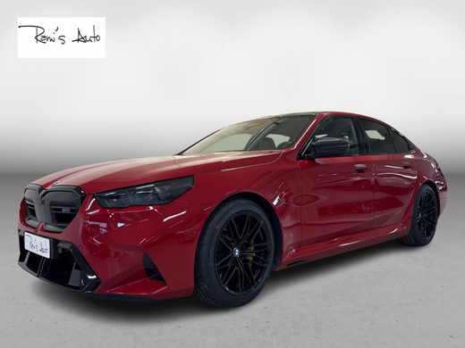 BMW M5 vaihtoauto