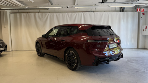BMW iX vaihtoauto