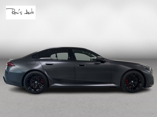 BMW M5 vaihtoauto