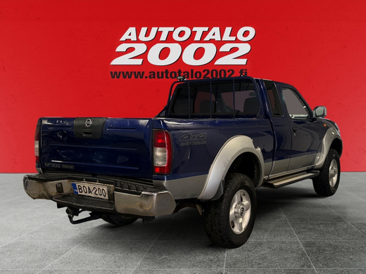 Nissan NP300 vaihtoauto