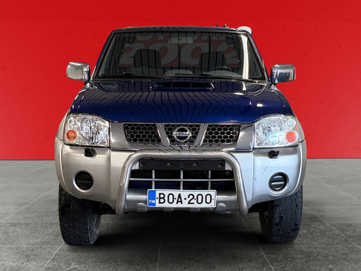 Nissan NP300 vaihtoauto
