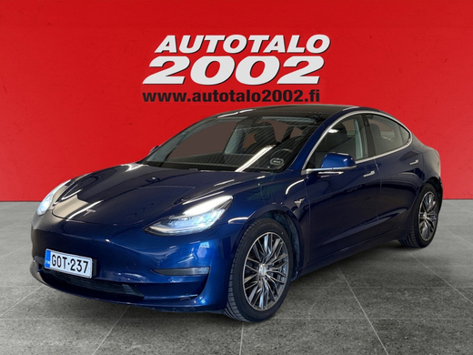 Tesla Model 3 vaihtoauto