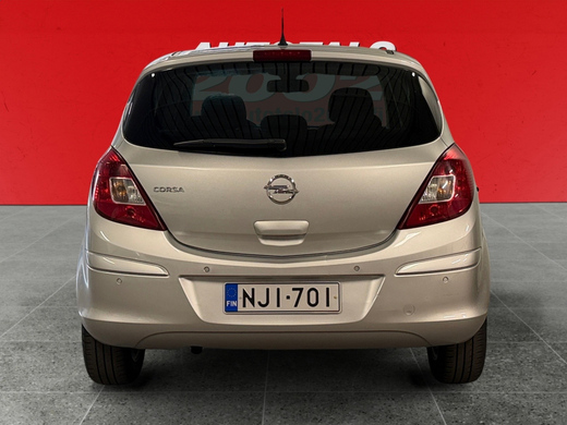 Opel Corsa vaihtoauto