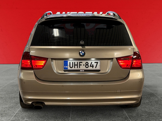 BMW 318 vaihtoauto