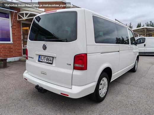 Volkswagen Caravelle vaihtoauto