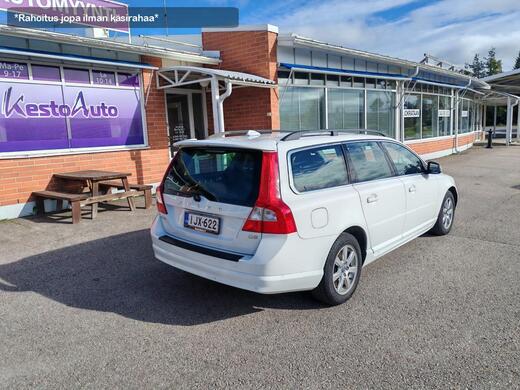 Volvo V70 vaihtoauto