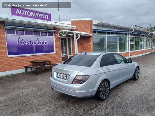 Mercedes-Benz C vaihtoauto