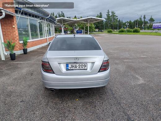 Mercedes-Benz C vaihtoauto