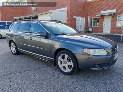 Volvo V70 vaihtoauto