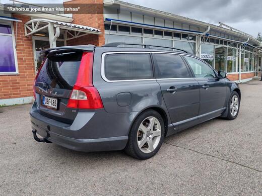 Volvo V70 vaihtoauto