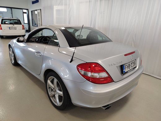 Mercedes-Benz SLK vaihtoauto