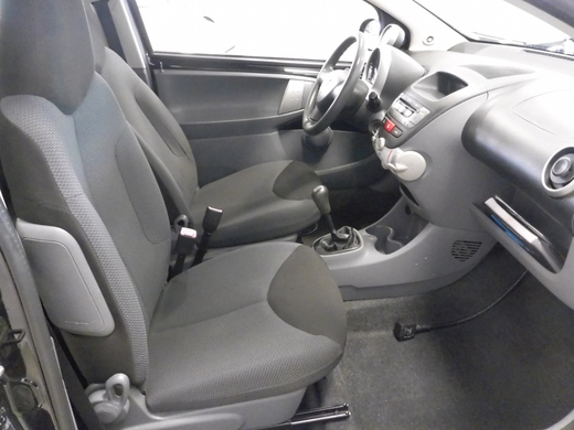 Toyota AYGO vaihtoauto