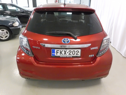 Toyota Yaris vaihtoauto
