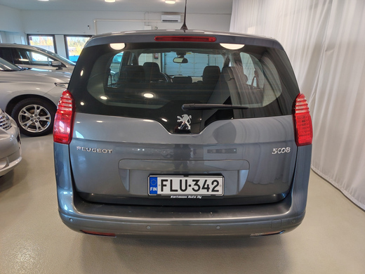 Peugeot 5008 vaihtoauto
