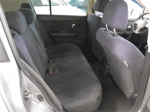 Nissan Tiida vaihtoauto