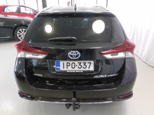 Toyota Auris vaihtoauto