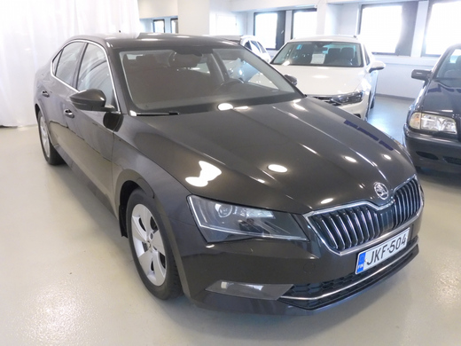 Skoda Superb vaihtoauto