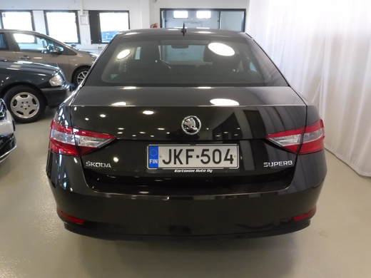 Skoda Superb vaihtoauto
