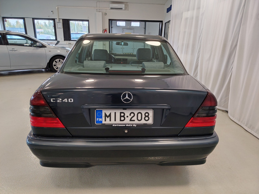 Mercedes-Benz C vaihtoauto