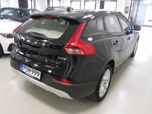 Volvo V40 Cross Country vaihtoauto