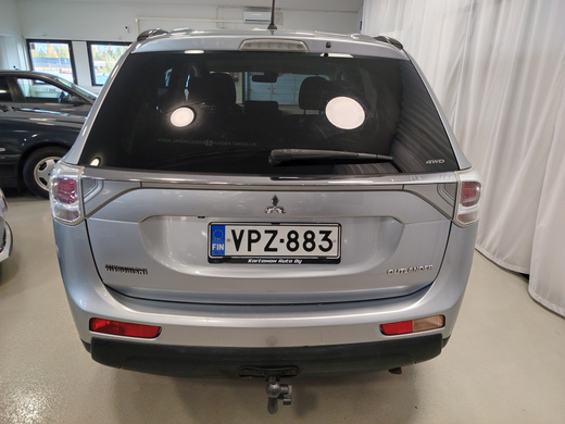 Mitsubishi Outlander vaihtoauto