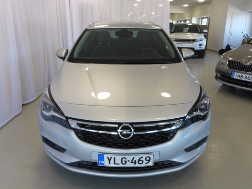 Opel Astra vaihtoauto