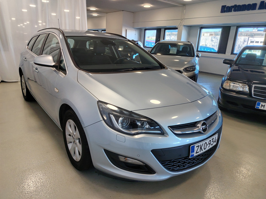 Opel Astra vaihtoauto