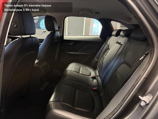 Jaguar F-PACE vaihtoauto