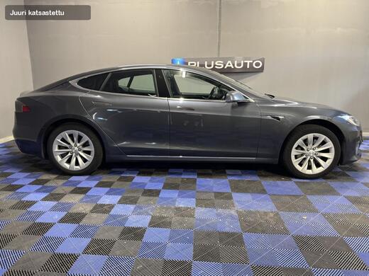 Tesla Model S vaihtoauto