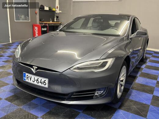 Tesla Model S vaihtoauto