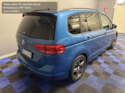 Volkswagen Touran vaihtoauto
