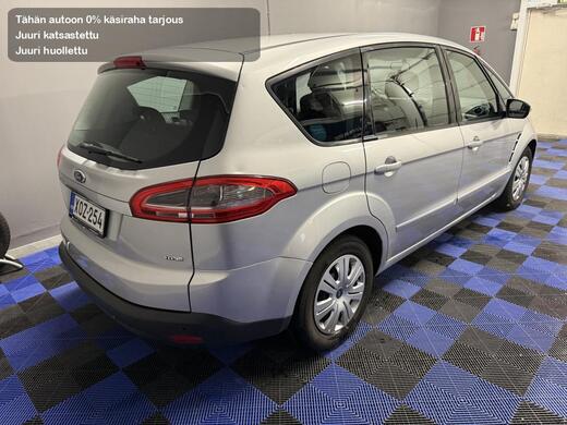 Ford S-MAX vaihtoauto