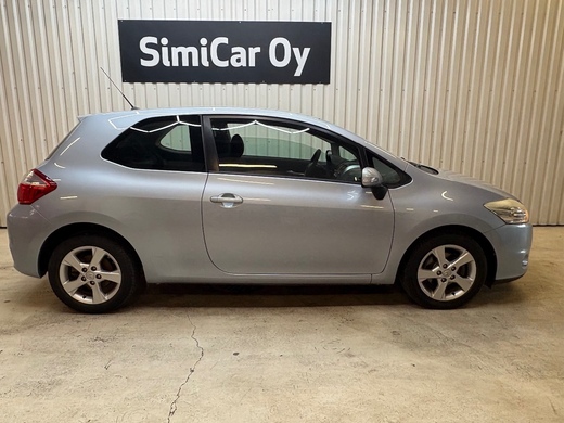 Toyota Auris vaihtoauto
