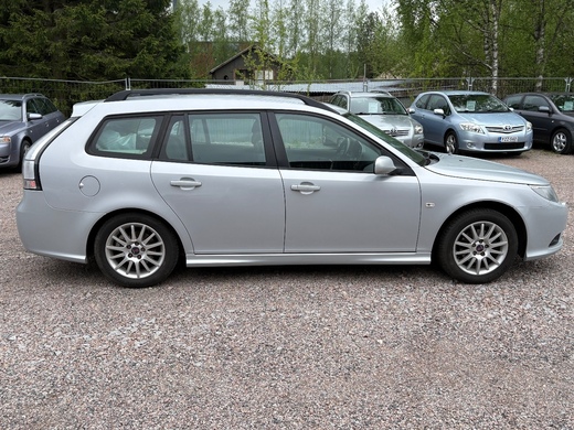 Saab 9-3 vaihtoauto