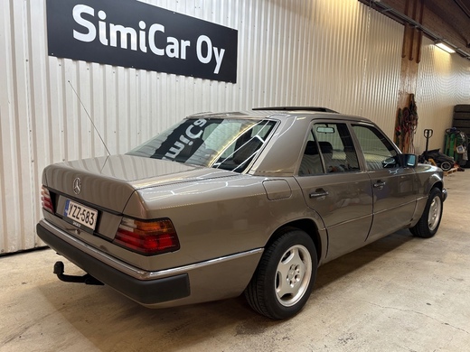 Mercedes-Benz 200 vaihtoauto
