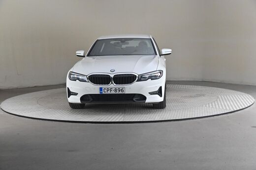 BMW 320 vaihtoauto