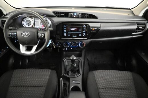 Toyota Hilux vaihtoauto