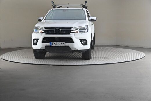 Toyota Hilux vaihtoauto