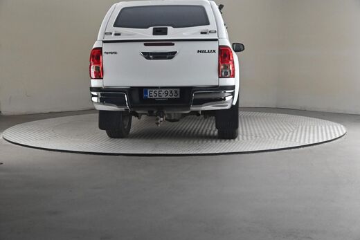 Toyota Hilux vaihtoauto