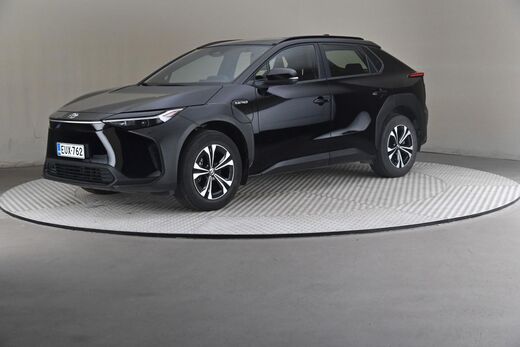 Toyota bZ4X vaihtoauto