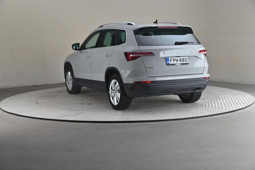 Skoda Karoq vaihtoauto