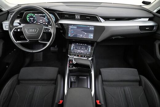 Audi Q8 e-tron vaihtoauto
